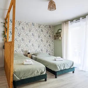 Appartement Cosy Avec Terrasse Et Parking Prive Gratuit, Ideal Pour Explorer Lyon, Villeurbanne